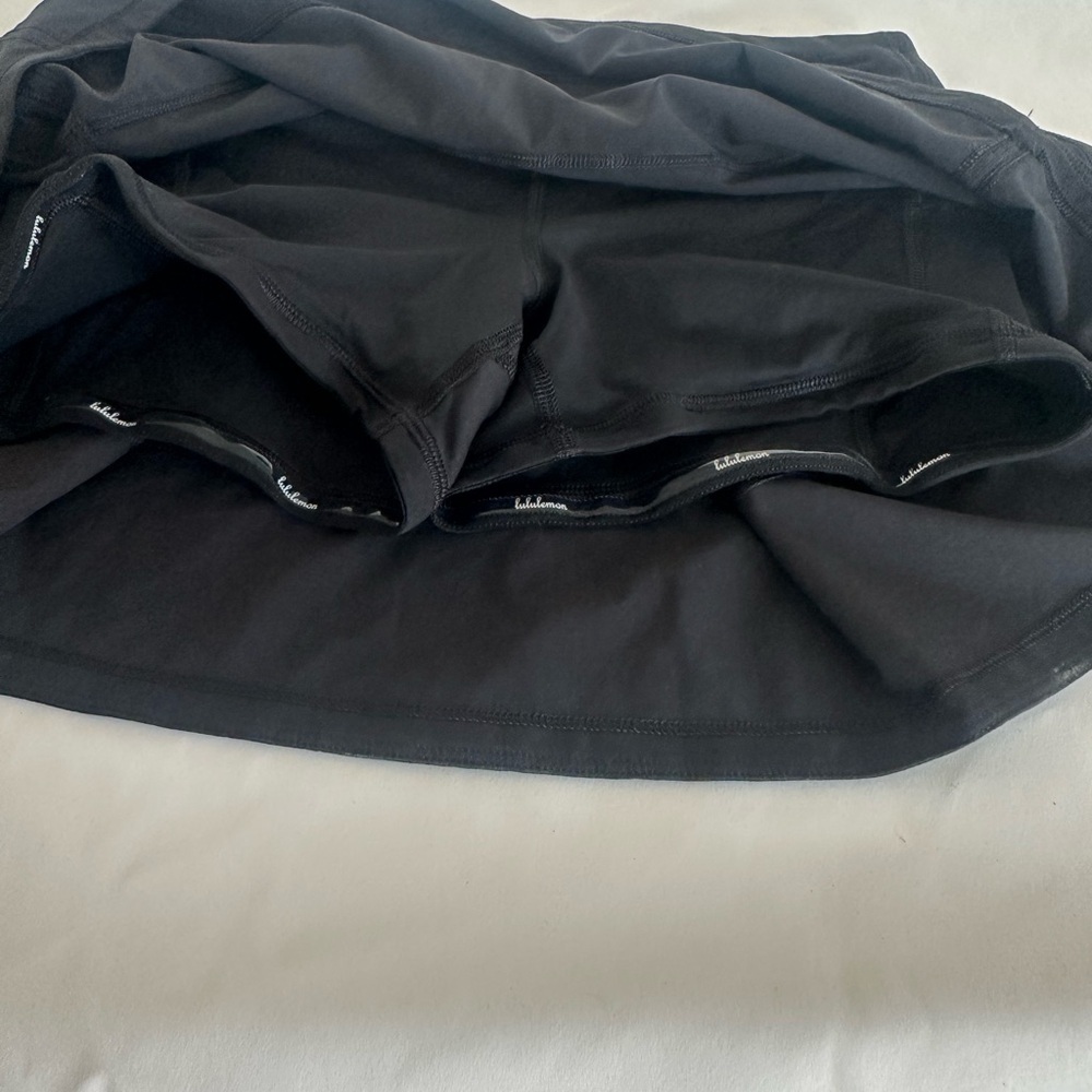 lululemon athletica Classic Black Skater Skirt - Picture 4 of 10